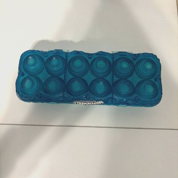Hatchimals CollEGGtibles Blue Egg Carton - Picture 5 of 5